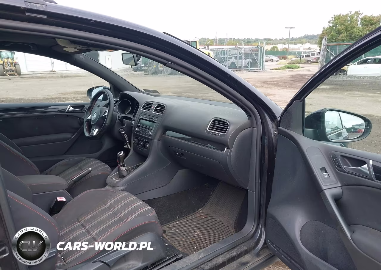 2012 Volkswagen Gti 2-Door VIN:WVWEV7AJ1CW099887 - 5