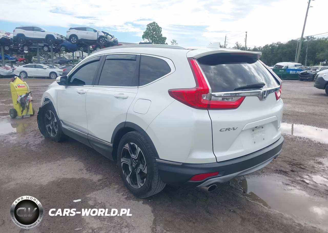 2018 Honda Cr-V Touring VIN:5J6RW1H9XJL000757 - 3