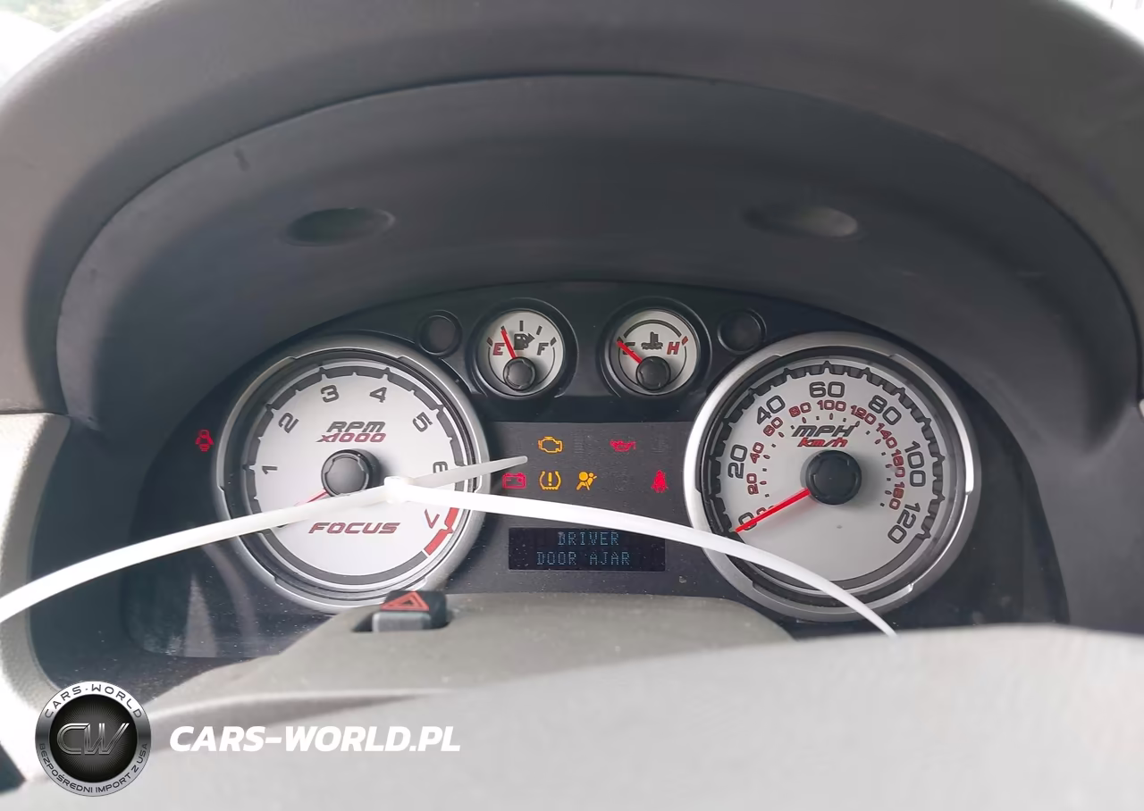2010 FORD FOCUS SE VIN:1FAHP3FN3AW280245 - 7