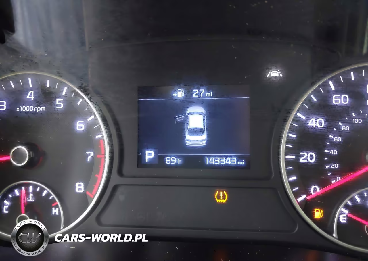 2019 Kia Optima Lx VIN:5XXGT4L39KG363191 - 15
