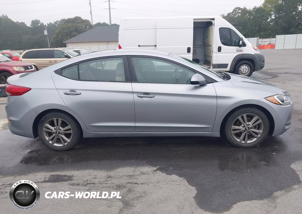 2017 Hyundai Elantra Se VIN:5NPD84LF1HH143961 - 13