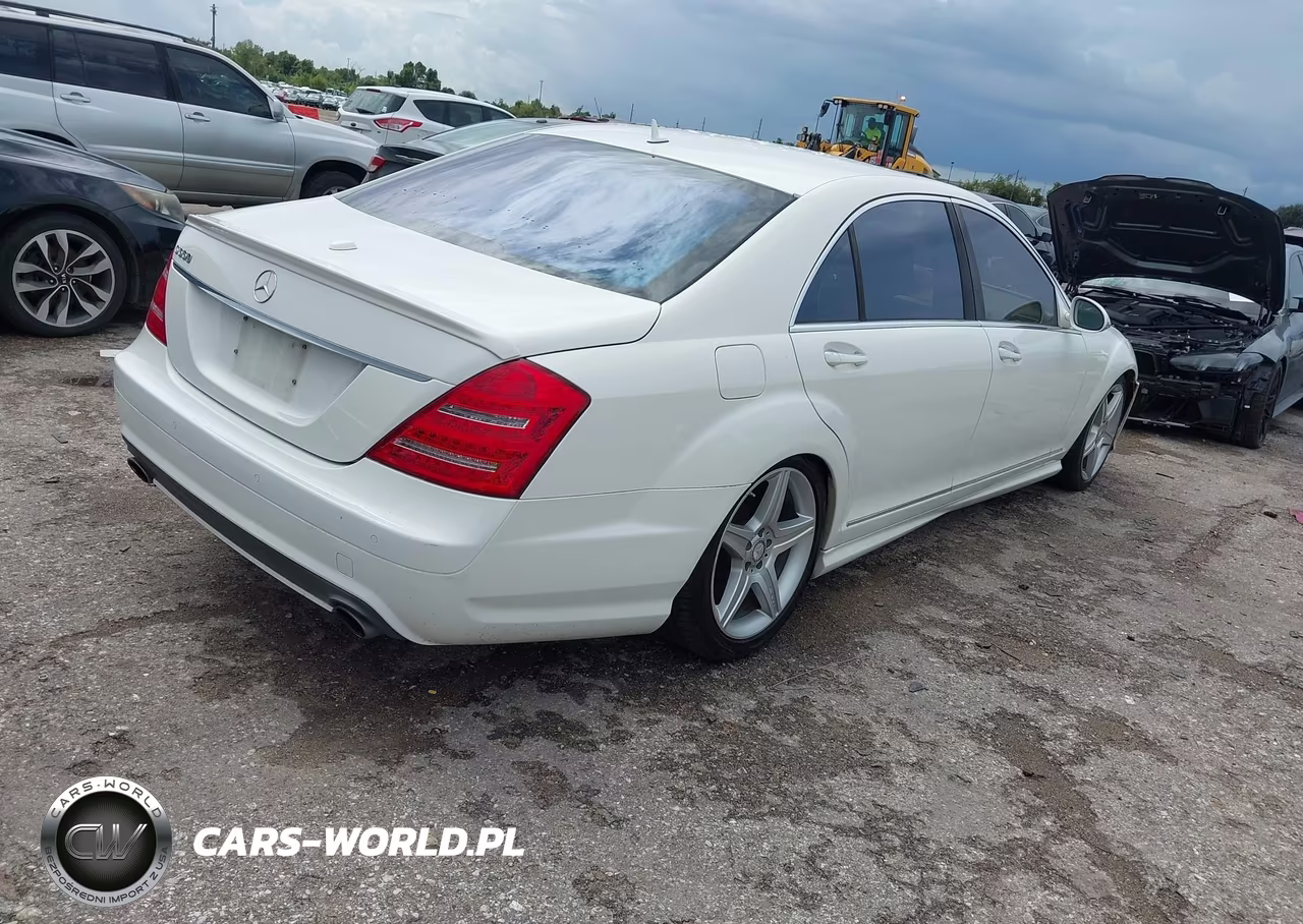 2007 Mercedes-Benz S 550 VIN:WDDNG71XX7A053370 - 4