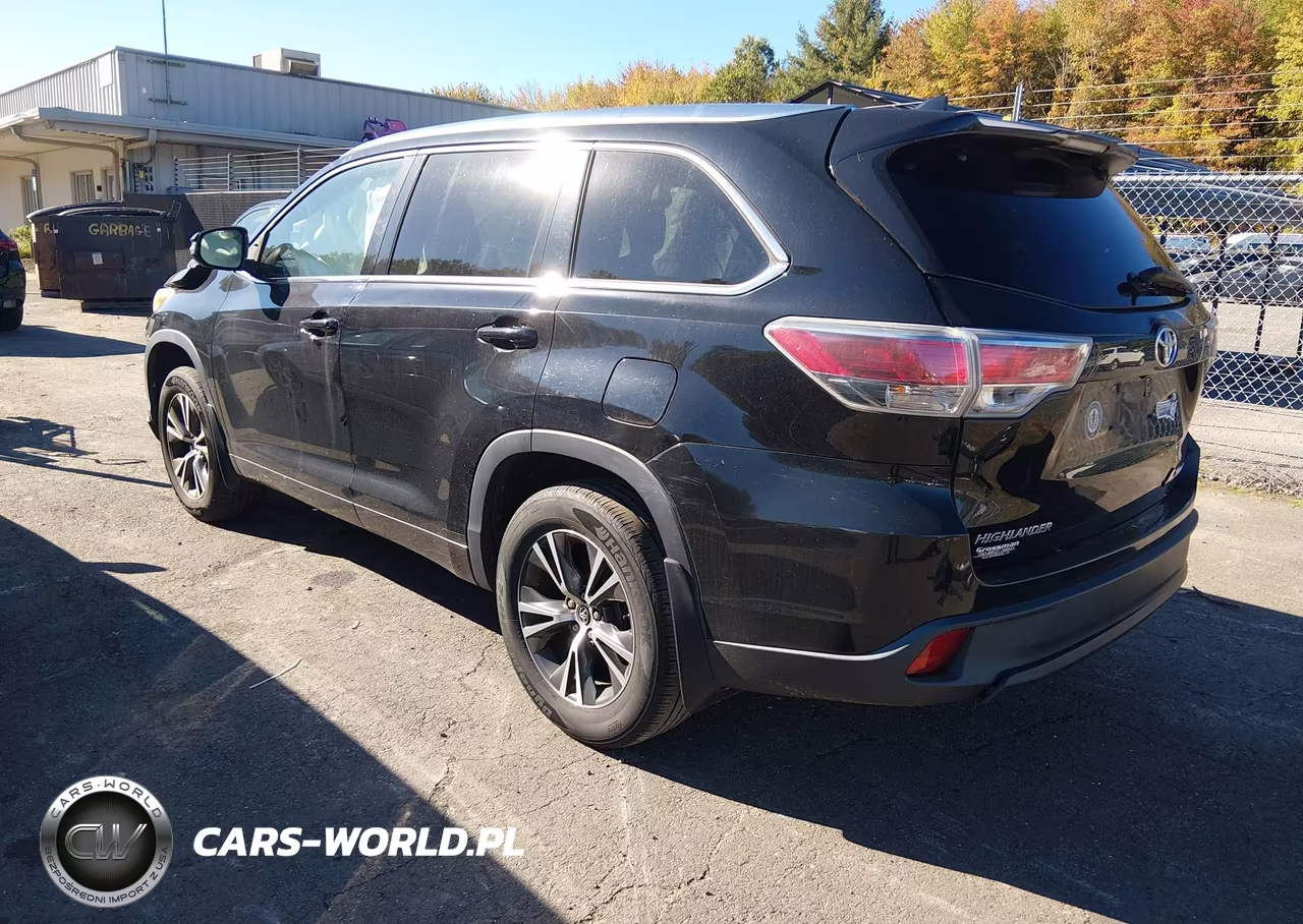 2016 Toyota Highlander Xle VIN:5TDJKRFH5GS274088 - 3