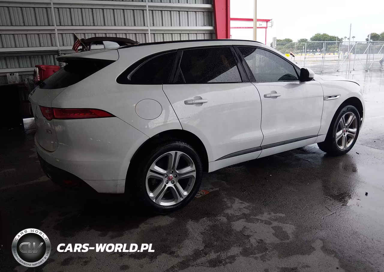 2019 Jaguar F-Pace 25T R-Sport-30T R-Sport VIN:SADCL2GX4KA395546 - 4