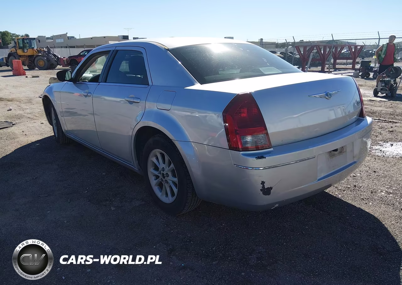 2005 Chrysler 300 Touring VIN:2C3JA53G35H134564 - 3
