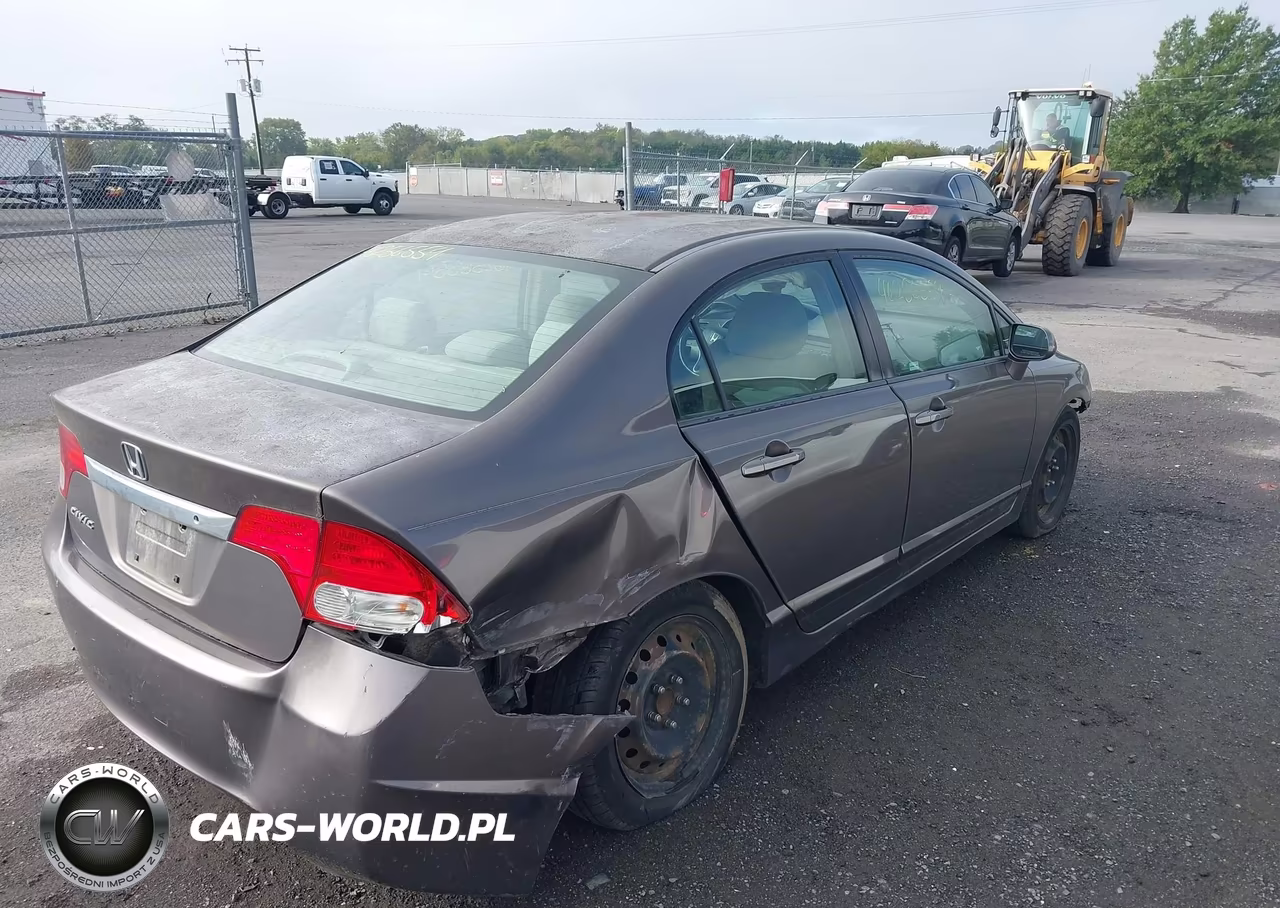 2010 Honda Civic Lx VIN:2HGFA1F58AH557771 - 4