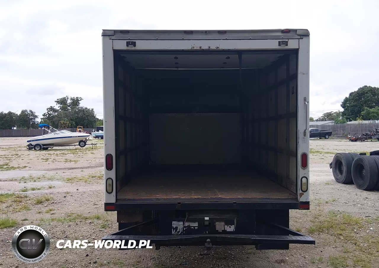 1999 Ford Econoline Commercial Cutaway Standard VIN:1FDWE37L7XHA84144 - 15