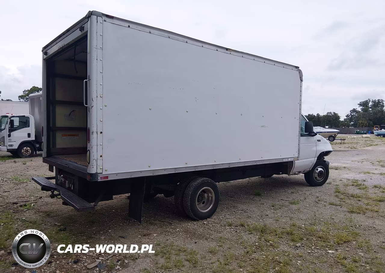 1999 Ford Econoline Commercial Cutaway Standard VIN:1FDWE37L7XHA84144 - 4