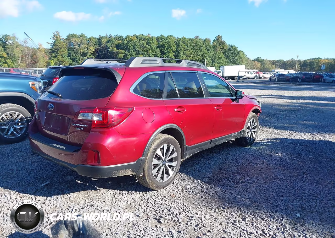2015 Subaru Outback 3.6R Limited VIN:4S4BSENC9F3294830 - 4