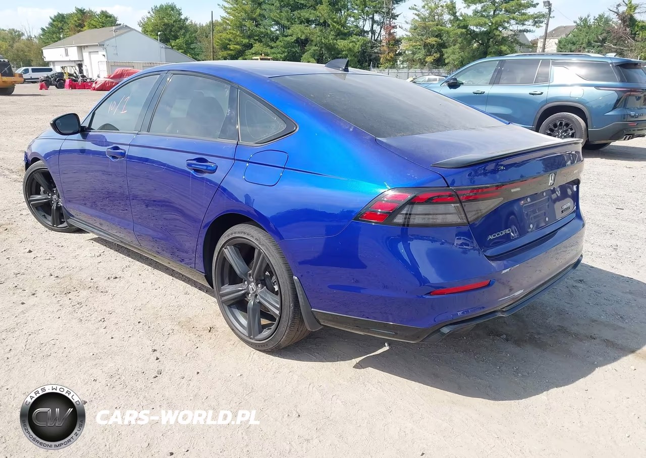 2023 Honda Accord Hybrid Sport-L VIN:1HGCY2F78PA032481 - 3