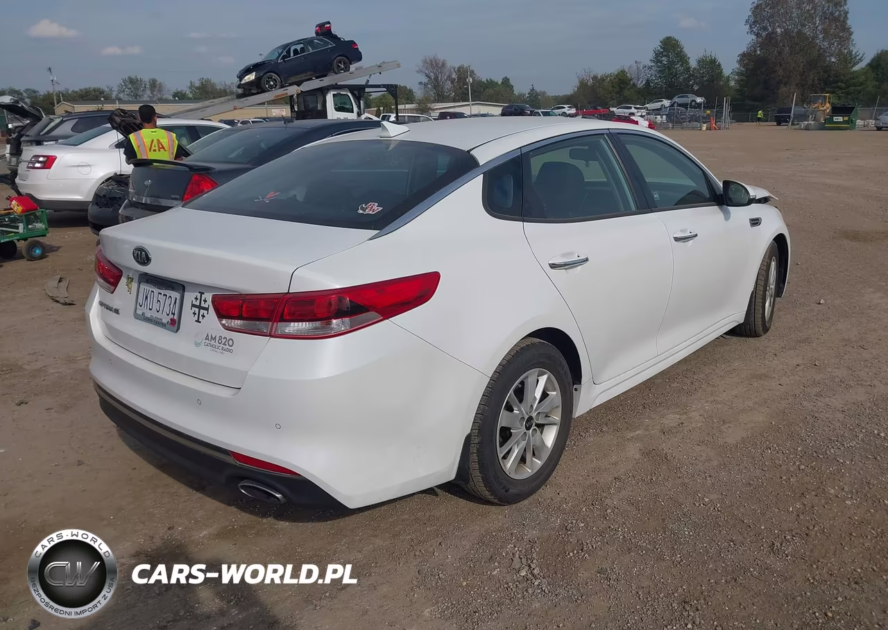 2018 Kia Optima Lx VIN:5XXGT4L31JG229998 - 4