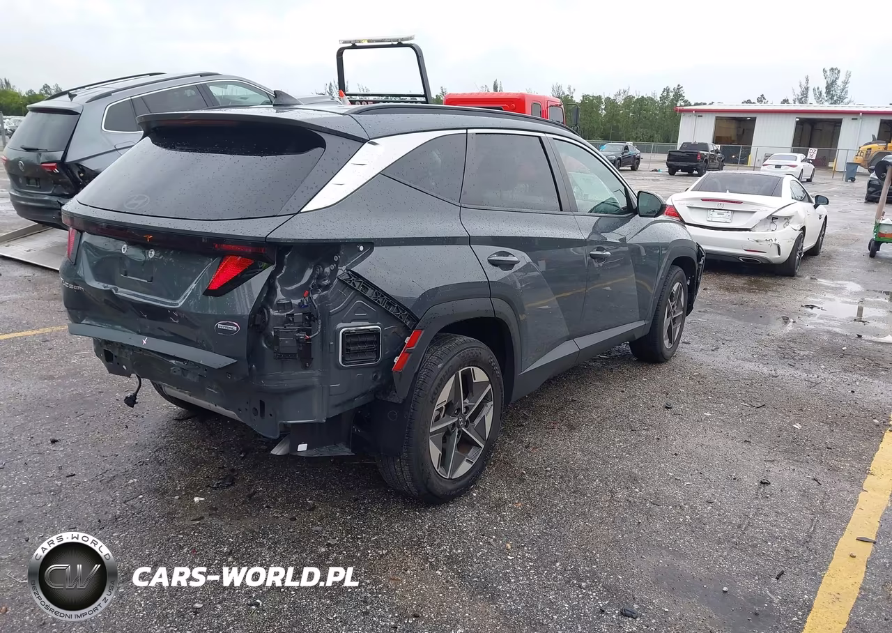 2025 Hyundai Tucson Sel VIN:5NMJBCDE3SH538054 - 4