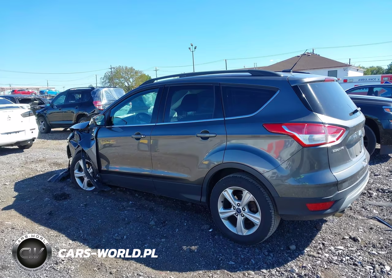 2015 Ford Escape Se VIN:1FMCU0GX3FUB03589 - 3