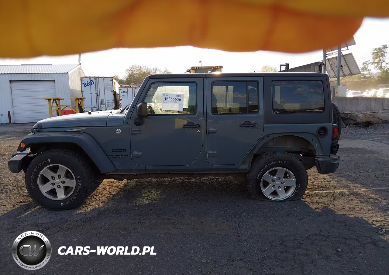 2014 Jeep Wrangler Unlimited Sport VIN:1C4BJWDG5EL311669 - 14