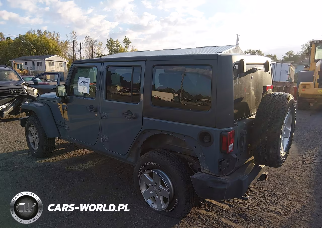2014 Jeep Wrangler Unlimited Sport VIN:1C4BJWDG5EL311669 - 3