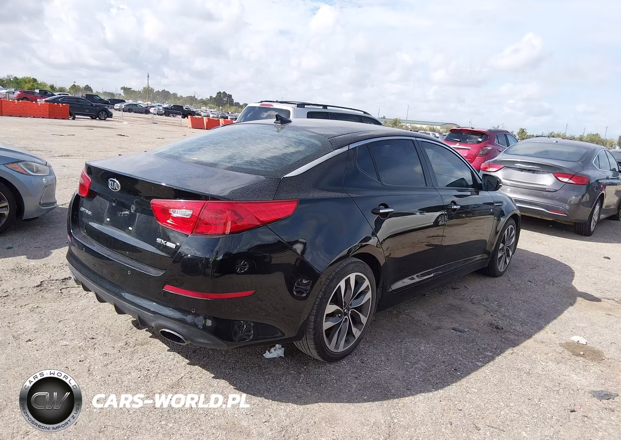 2015 Kia Optima Sx VIN:5XXGR4A78FG487558 - 4