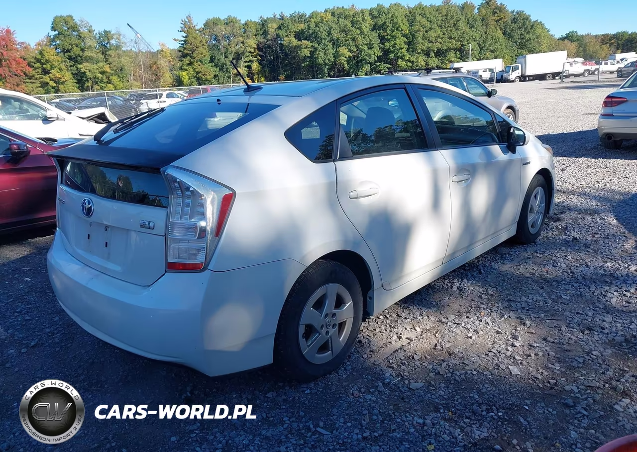 2010 Toyota Prius Ii VIN:JTDKN3DU8A0075622 - 4
