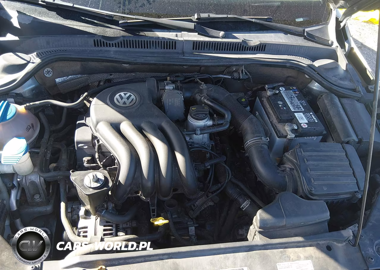 2015 Volkswagen Jetta 2.0L S VIN:3VW2K7AJ8FM266016 - 10