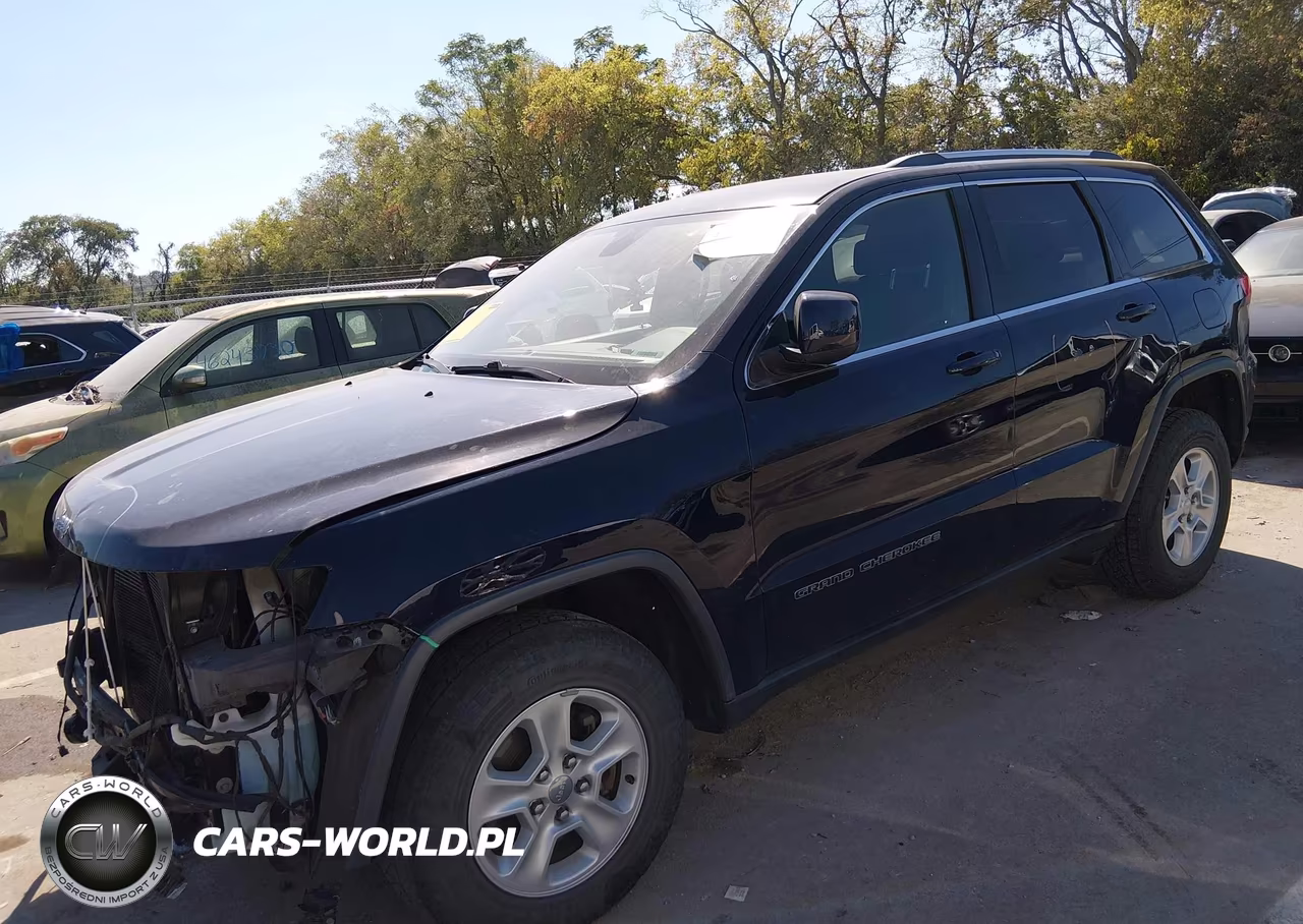 2017 Jeep Grand Cherokee Laredo 4X4 VIN:1C4RJFAG8HC951334 - 14