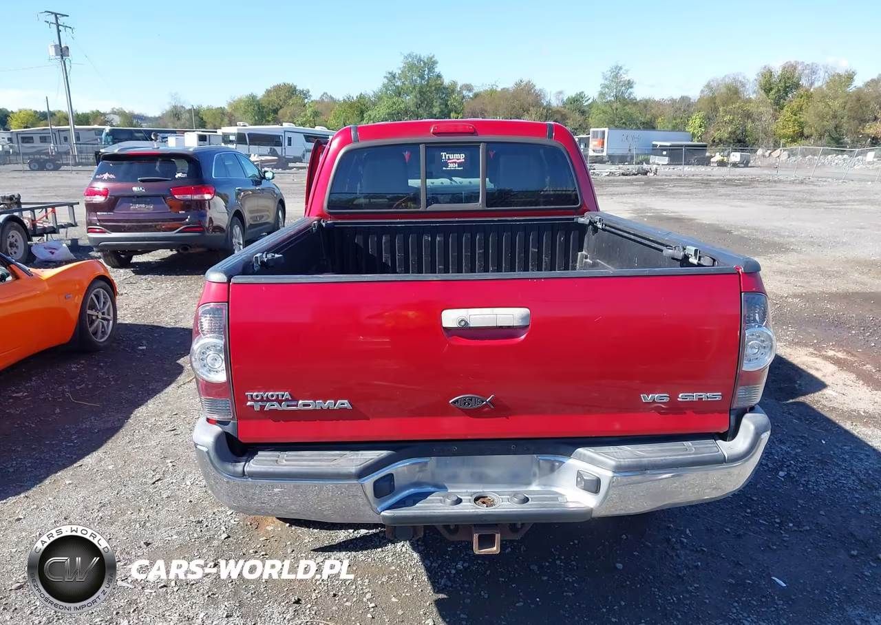 2013 Toyota Tacoma Base V6 VIN:5TFUU4EN4DX062404 - 17