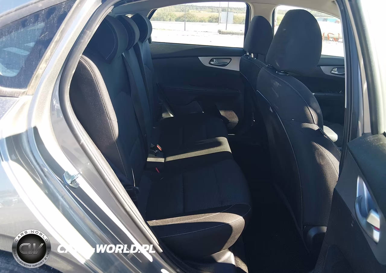 2022 Kia Forte Lxs VIN:3KPF24AD1NE458402 - 8
