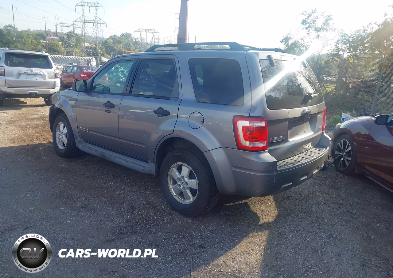 2008 Ford Escape Xlt VIN:1FMCU93Z78KE11262 - 3