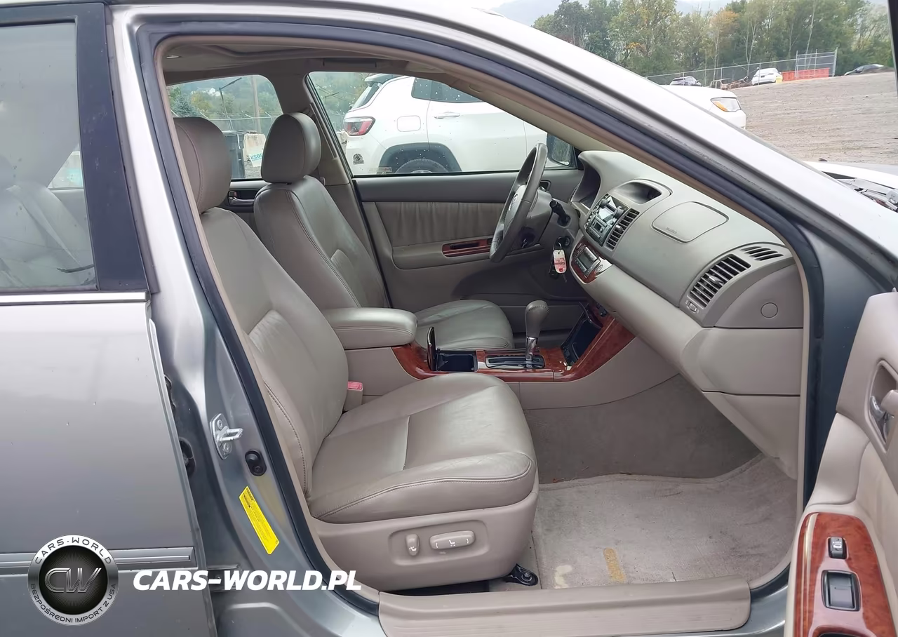 2005 Toyota Camry Xle V6 VIN:4T1BF30K35U615843 - 5