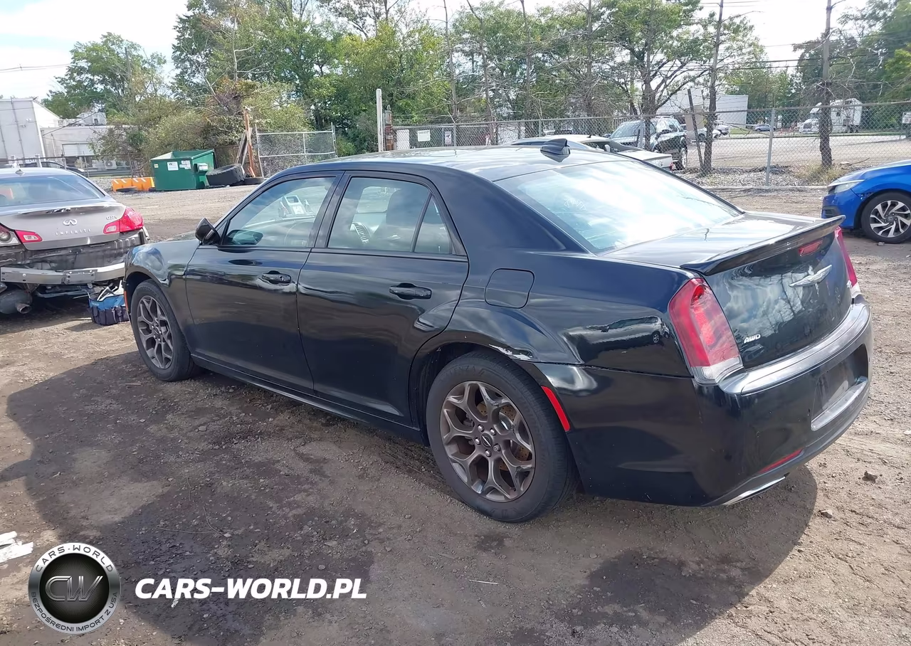 2018 Chrysler 300 300S Awd VIN:2C3CCAGG6JH331132 - 3