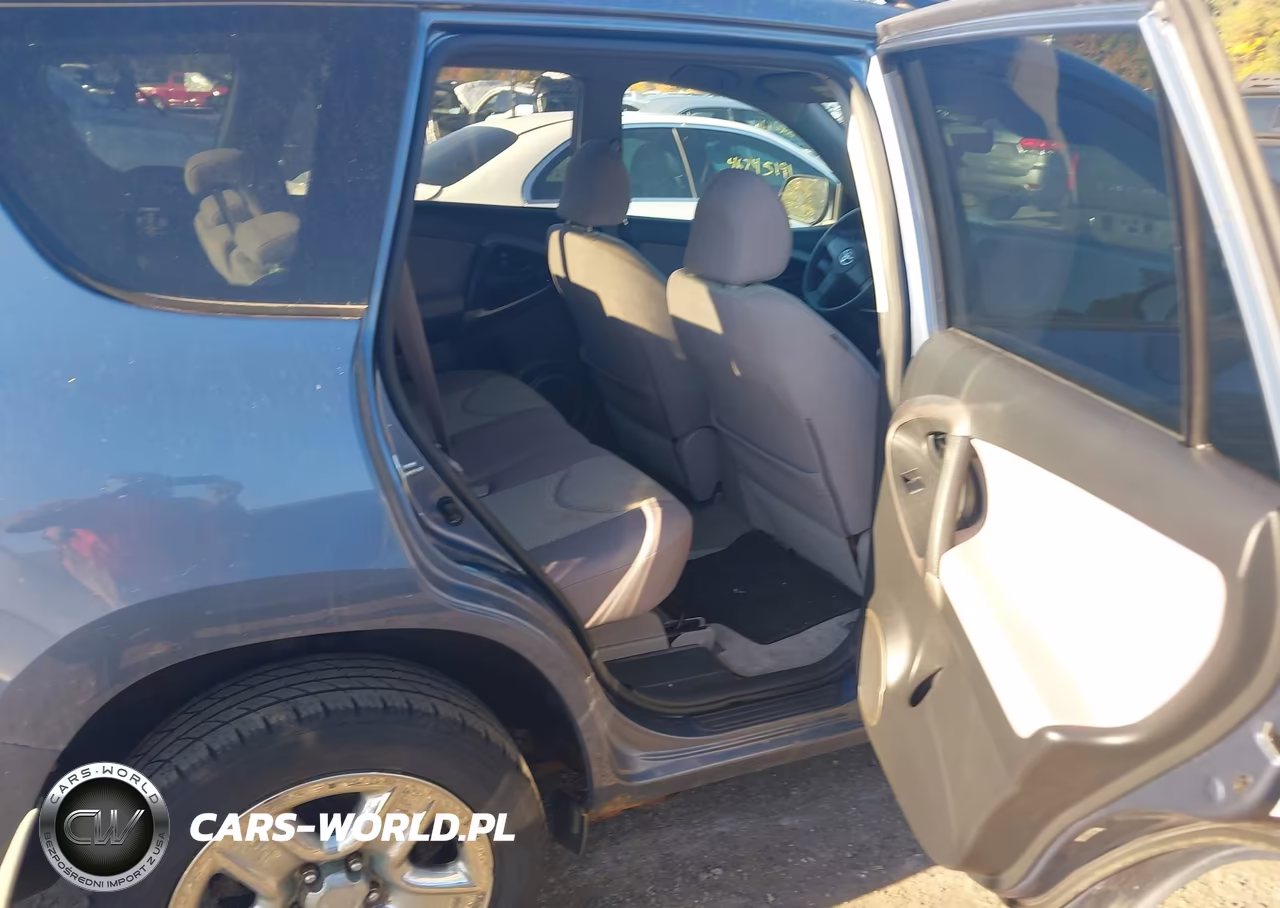 2007 Toyota Rav4 VIN:JTMBD33V276044434 - 8