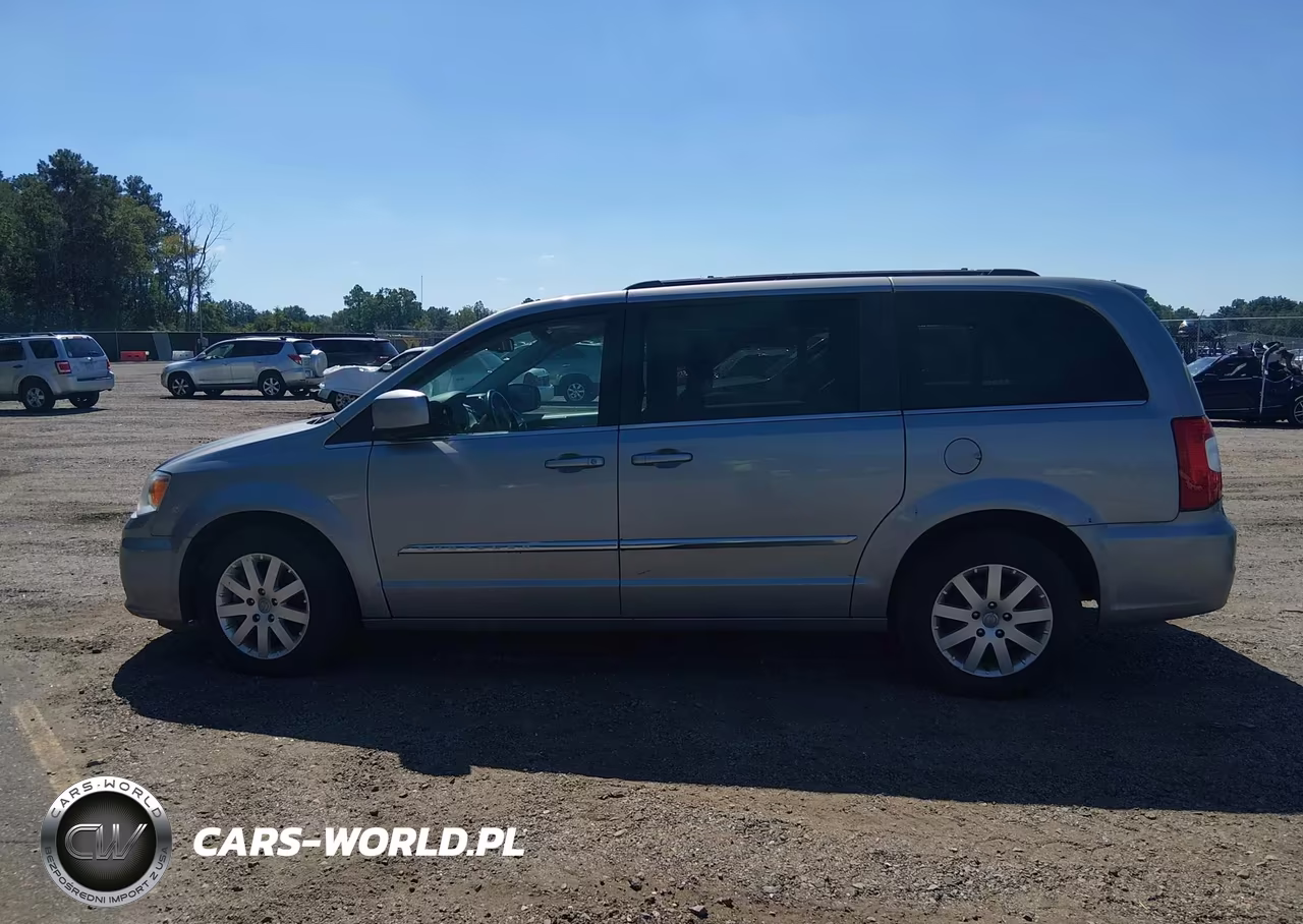 2016 Chrysler Town & Country Touring VIN:2C4RC1BG4GR199178 - 14