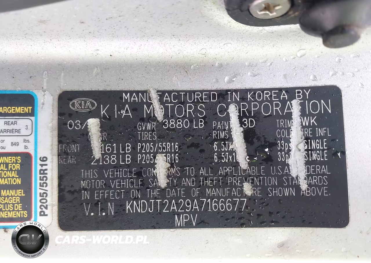 2010 Kia Soul + VIN:KNDJT2A29A7166677 - 9