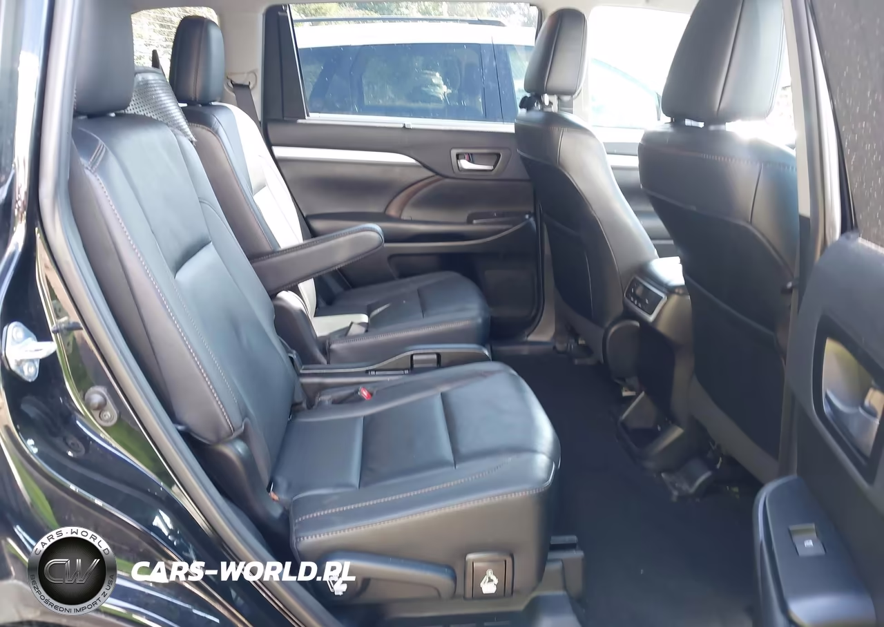 2019 Toyota Highlander Xle VIN:5TDKZRFH2KS360709 - 8