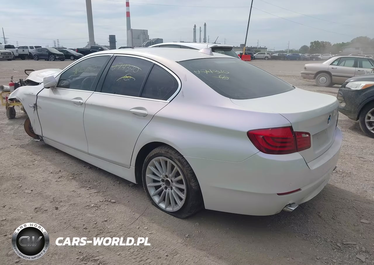 2013 BMW 535I xDrive VIN:WBAFU7C5XDDU74340 - 3