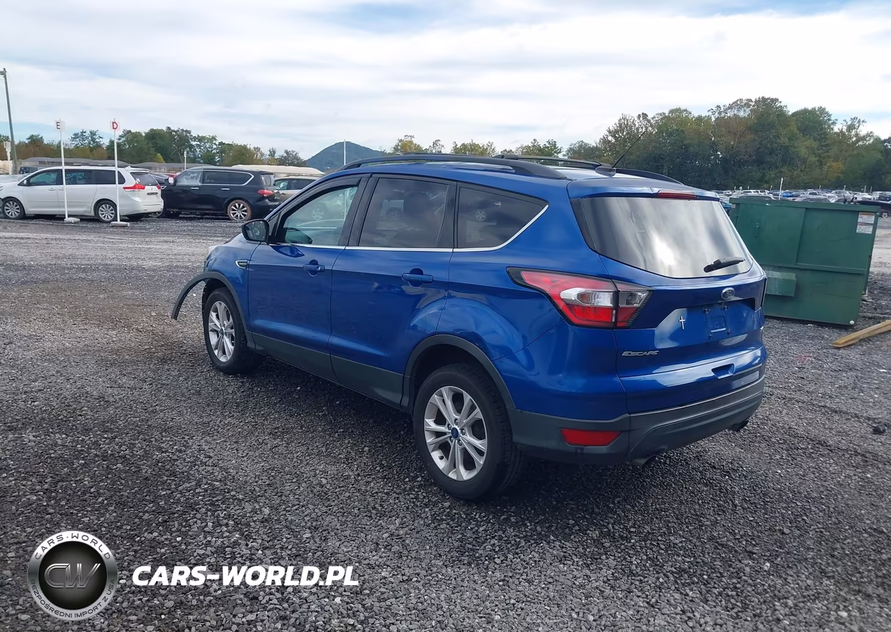 2018 Ford Escape Se VIN:1FMCU9GD9JUA65837 - 3