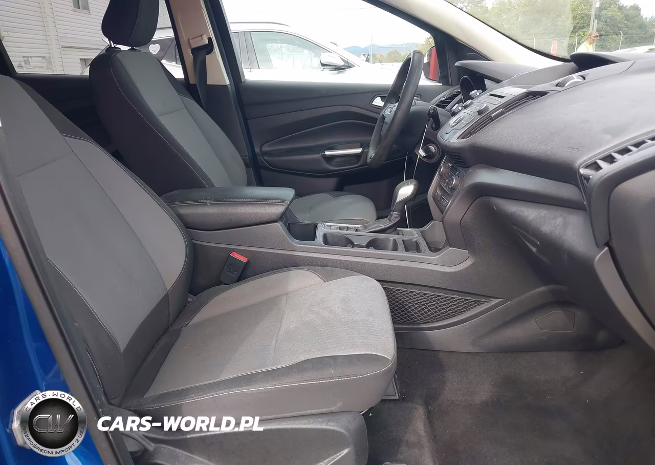 2018 Ford Escape Se VIN:1FMCU9GD9JUA65837 - 5