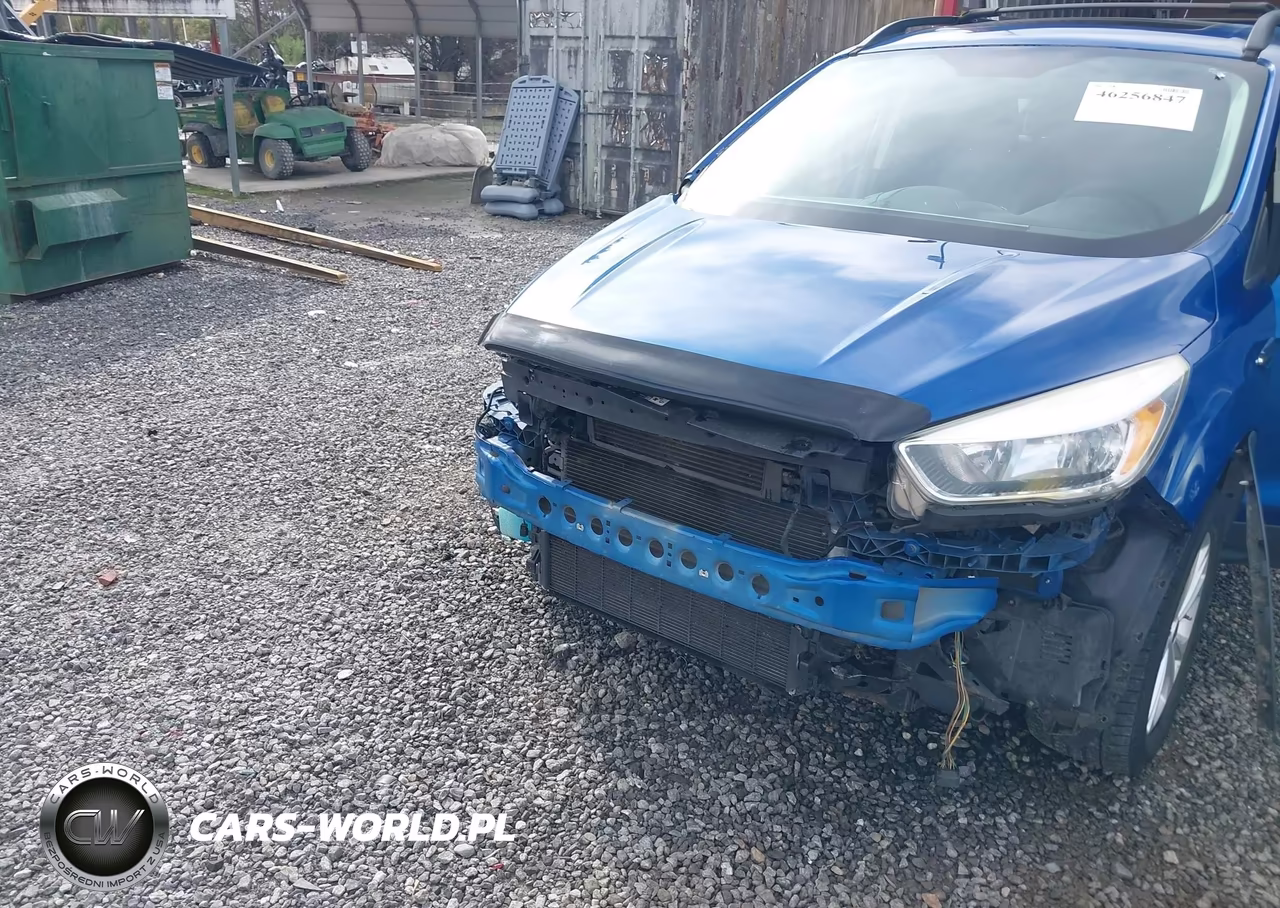 2018 Ford Escape Se VIN:1FMCU9GD9JUA65837 - 6