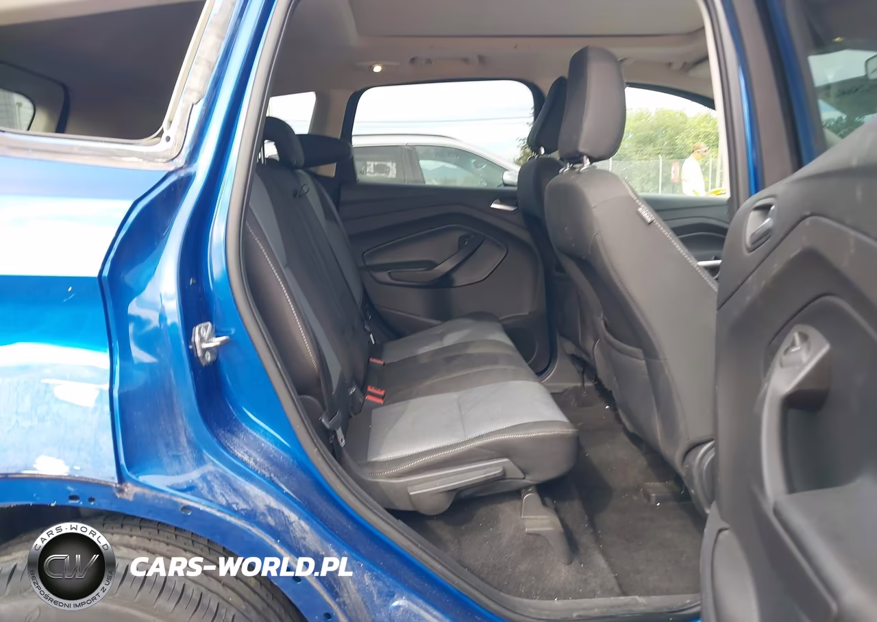 2018 Ford Escape Se VIN:1FMCU9GD9JUA65837 - 8