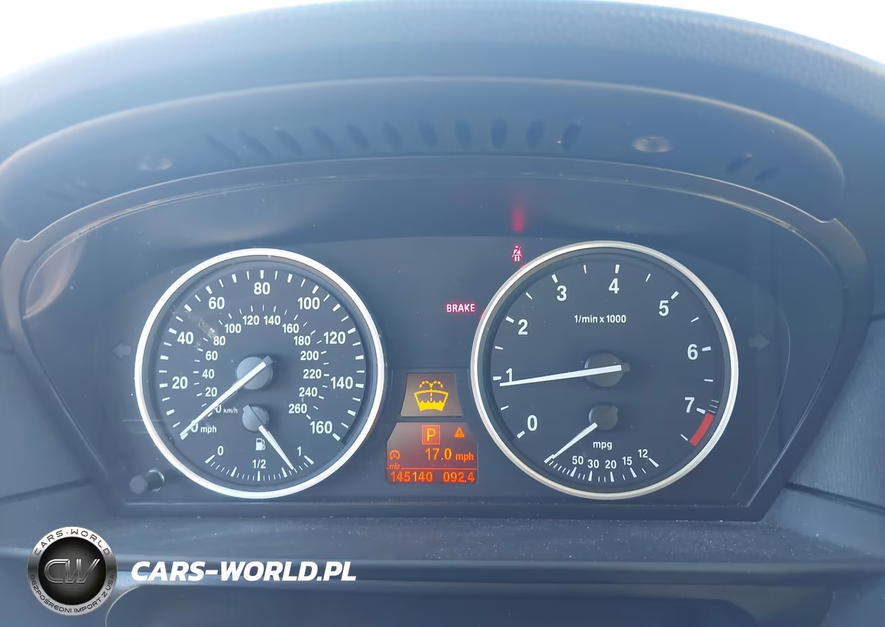 2010 BMW 528I xDrive VIN:WBANV1C53AC445382 - 7