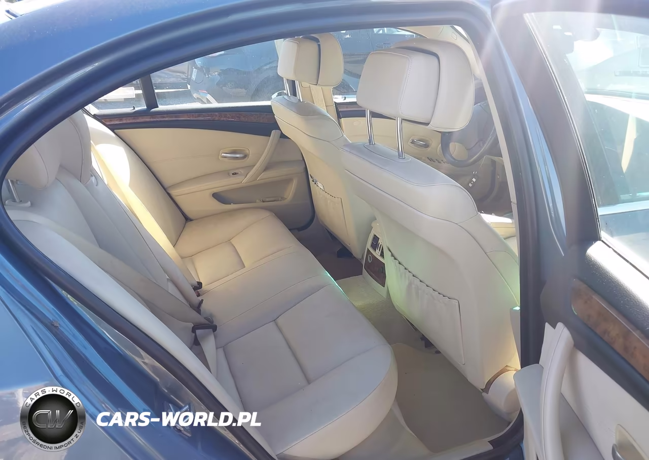 2010 BMW 528I xDrive VIN:WBANV1C53AC445382 - 8