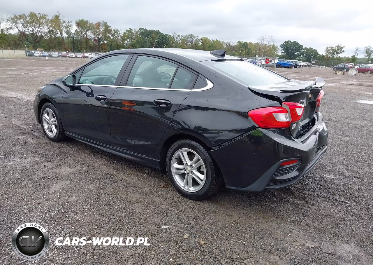 2017 Chevrolet Cruze Lt Auto VIN:1G1BE5SM3H7250903 - 3