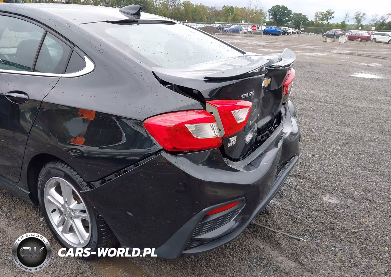 2017 Chevrolet Cruze Lt Auto VIN:1G1BE5SM3H7250903 - 6