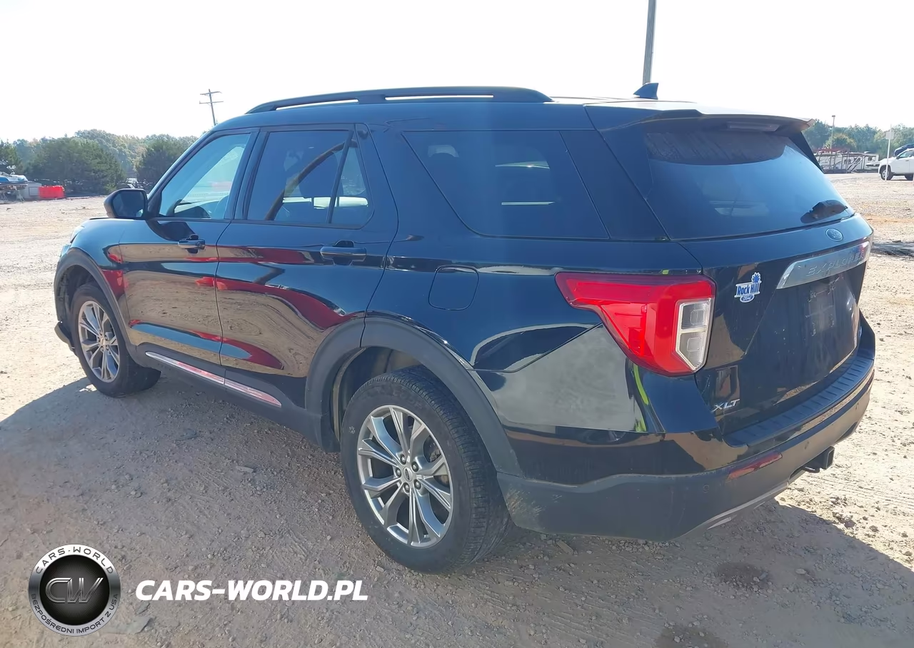 2022 Ford Explorer Xlt VIN:1FMSK8DH2NGA44688 - 3