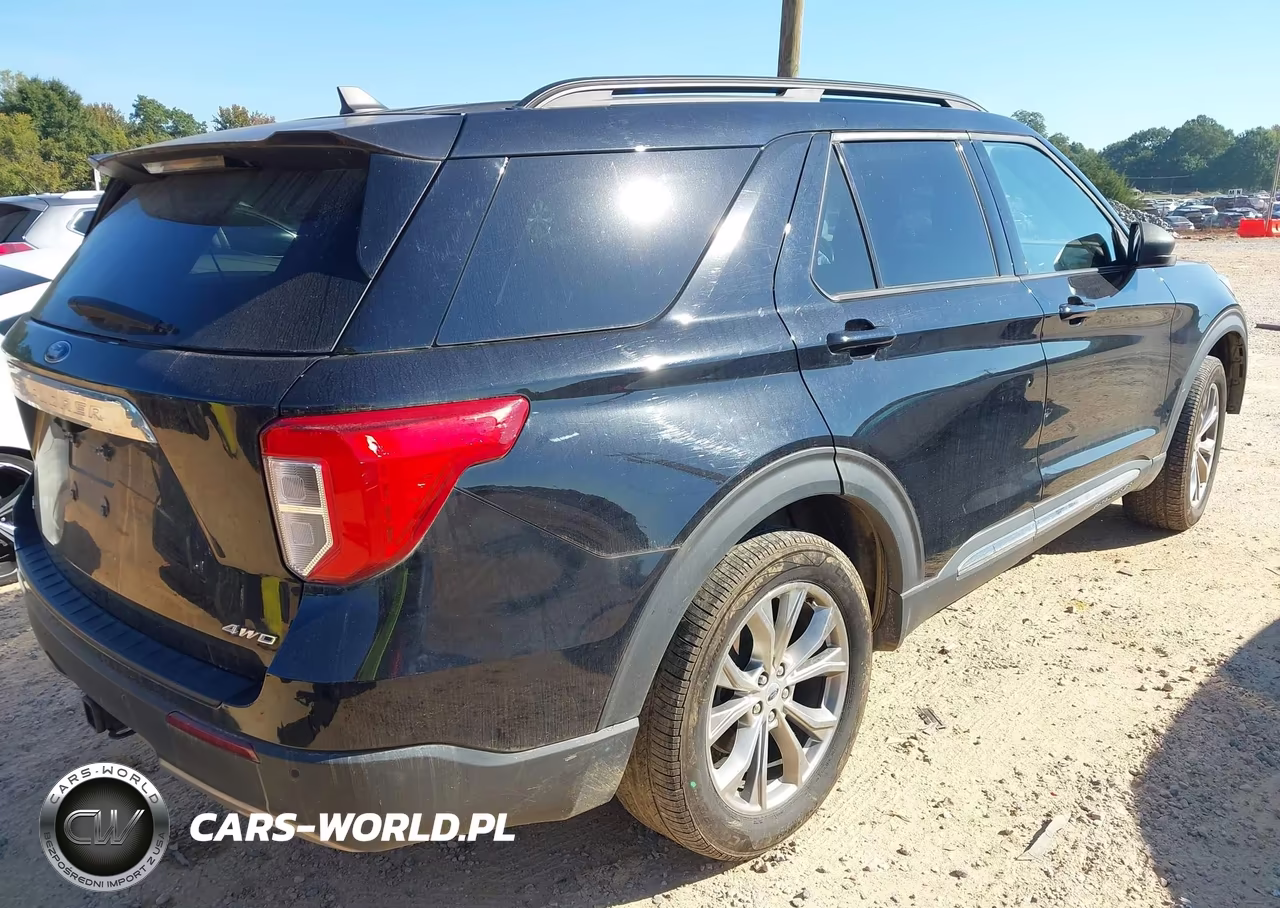 2022 Ford Explorer Xlt VIN:1FMSK8DH2NGA44688 - 4