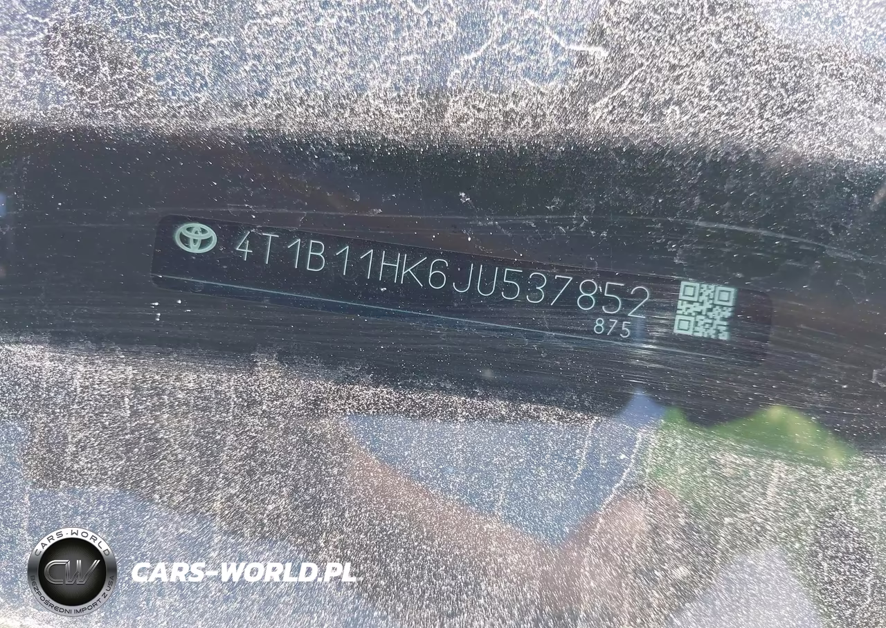 2018 Toyota Camry Le VIN:4T1B11HK6JU537852 - 9