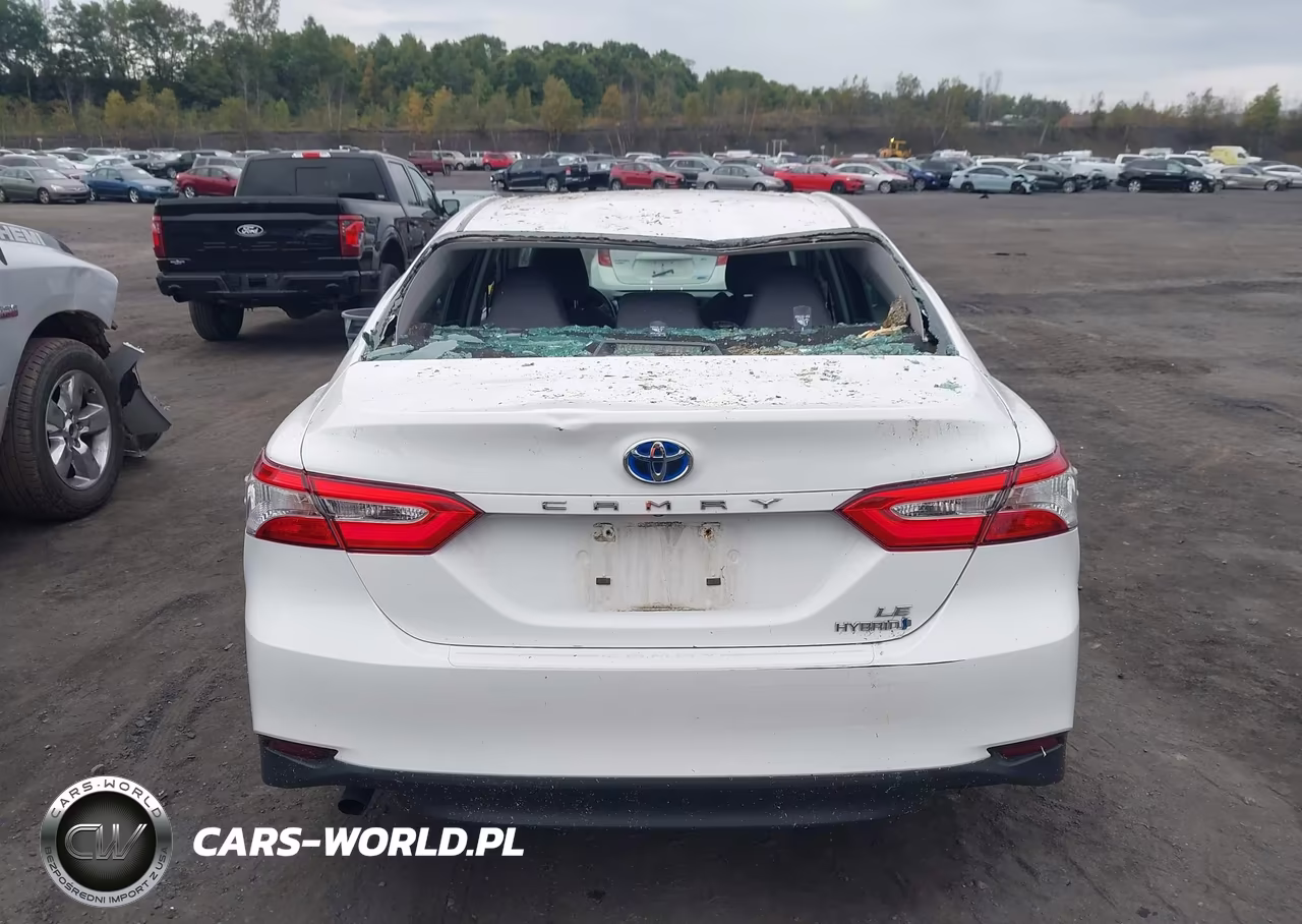 2018 Toyota Camry Hybrid Le VIN:4T1B31HK3JU001435 - 16