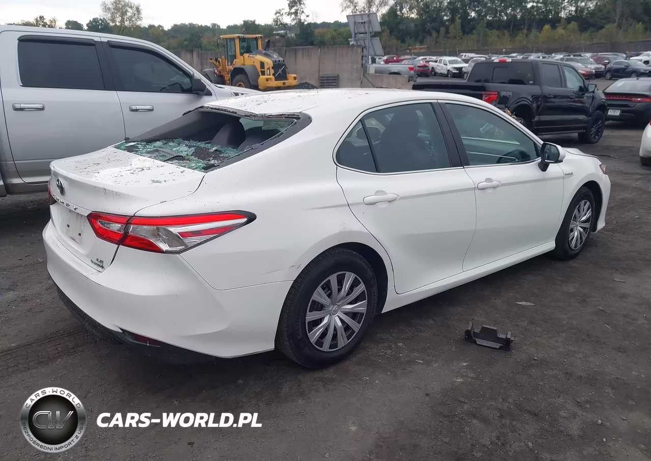 2018 Toyota Camry Hybrid Le VIN:4T1B31HK3JU001435 - 4