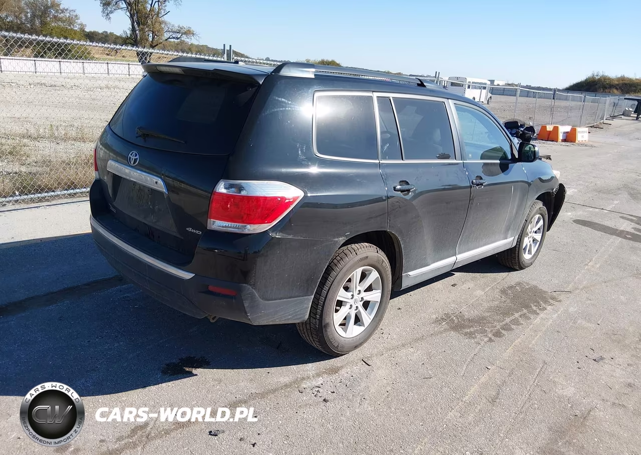 2012 Toyota Highlander Se V6 VIN:5TDBK3EHXCS160049 - 4