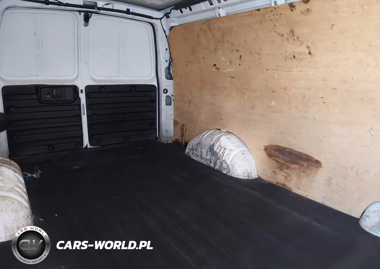 2011 Chevrolet Express 2500 Work Van VIN:1GCWGGCA8B1126851 - 8