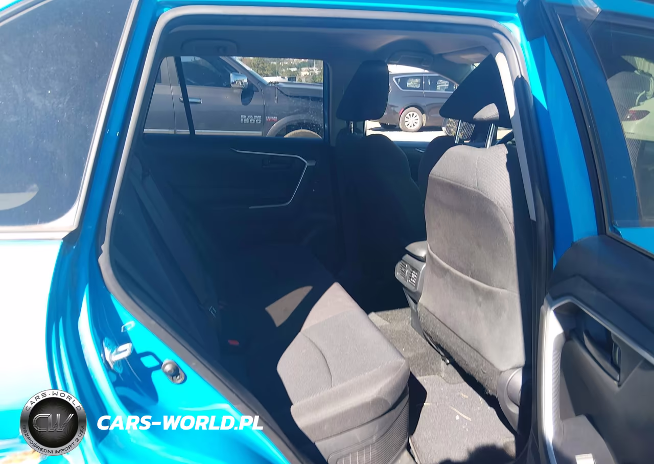 2020 Toyota Rav4 Hybrid Le VIN:JTMMWRFV6LD073247 - 8
