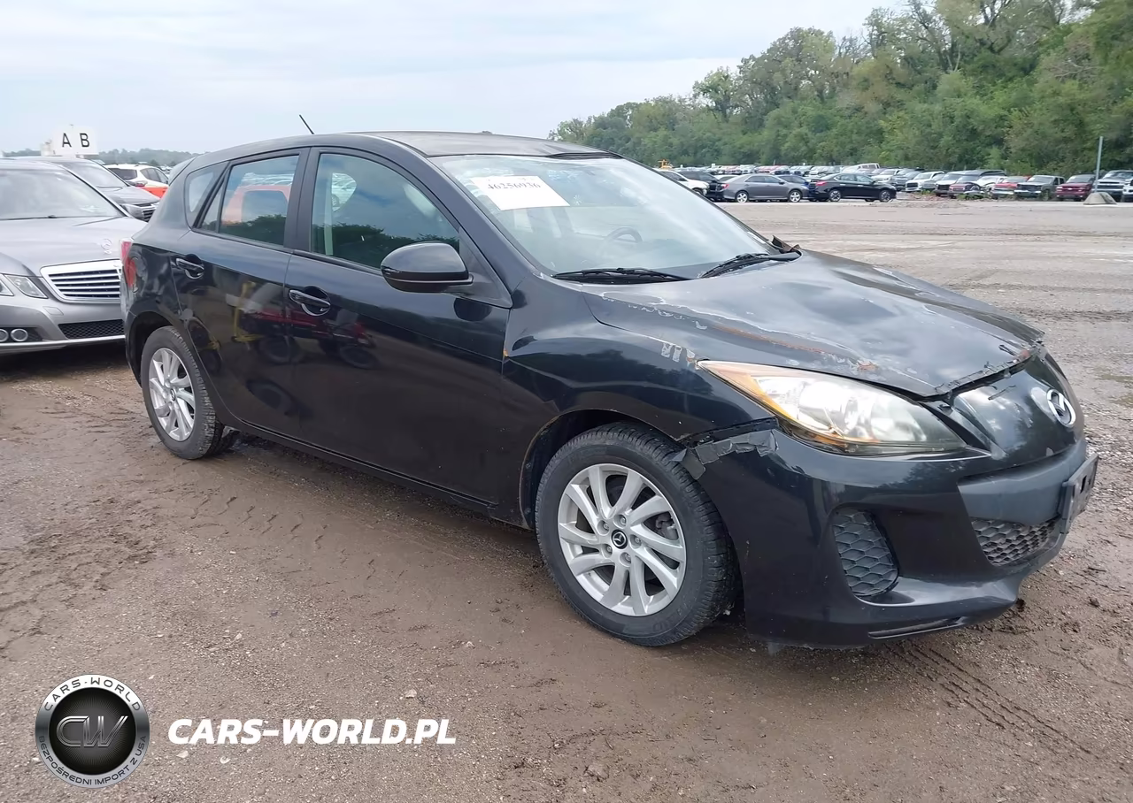 2013 Mazda Mazda3 I Touring – zdjęcie 1 z 11